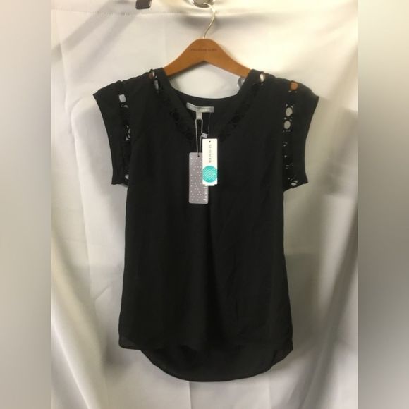 Daniel Rainn NWT Kabari Cutout Detail Black Blouse Women’s Small - Picture 2 of 3